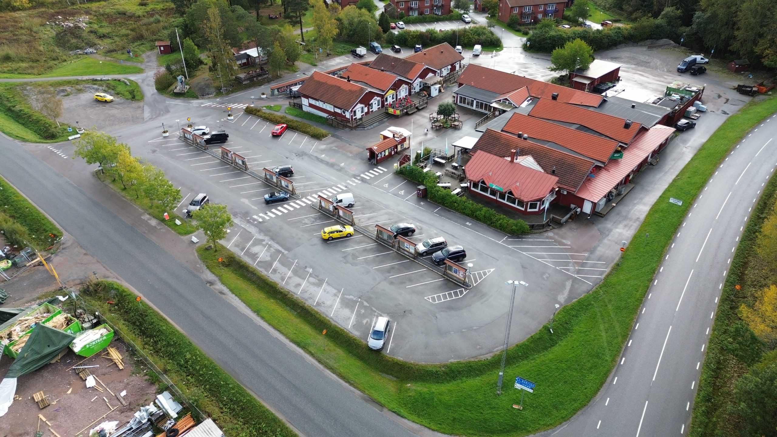 Lokal 15,5 kvm uthyres på Ljusterö Torg